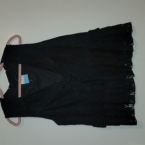 Nwt lace vest